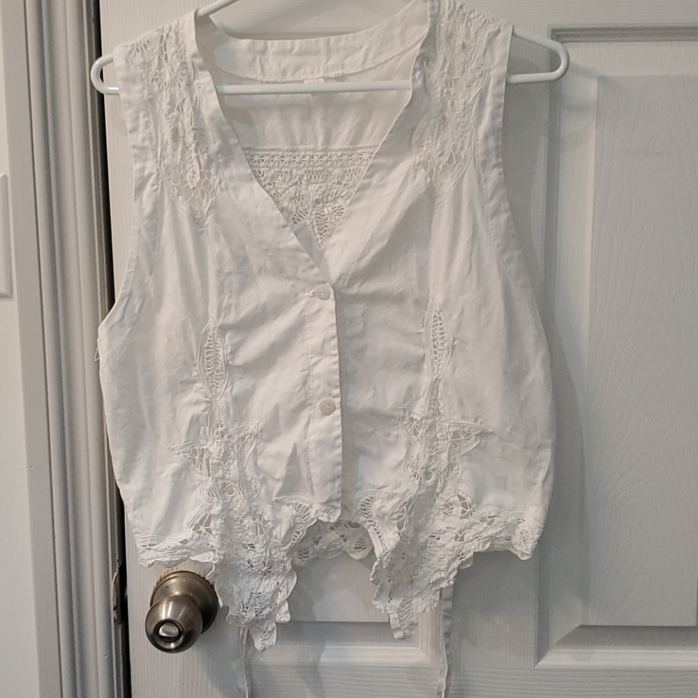 Vest or halter